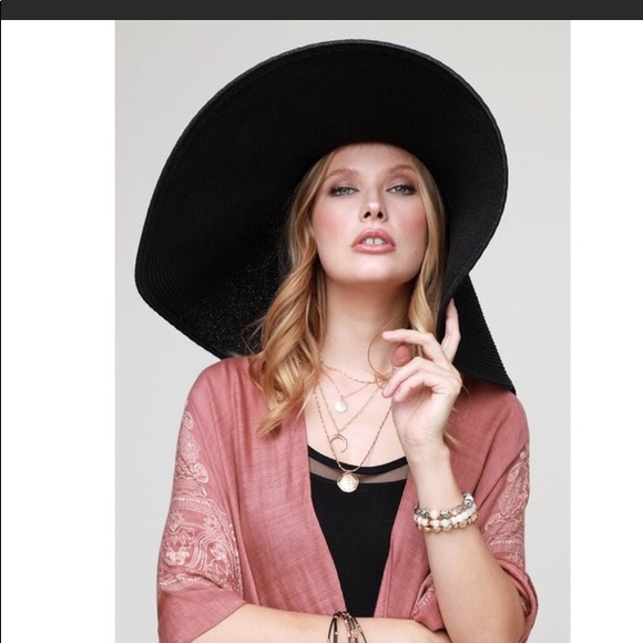 ✨🌞New✨Black Oversized Wide Brimmed Hat✨OS - Picture 2 of 3